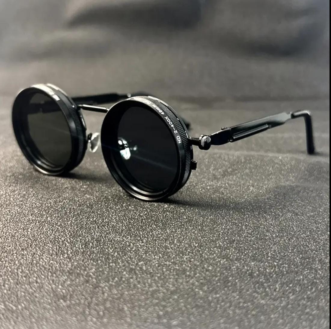 Adjustable fashion glasses