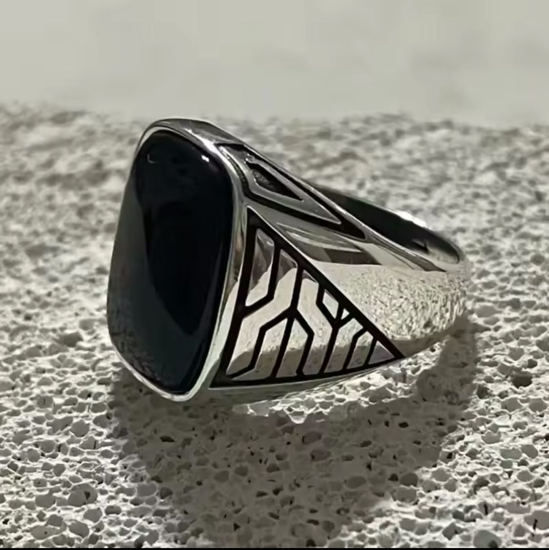 Hip hop nostalgic stone ring