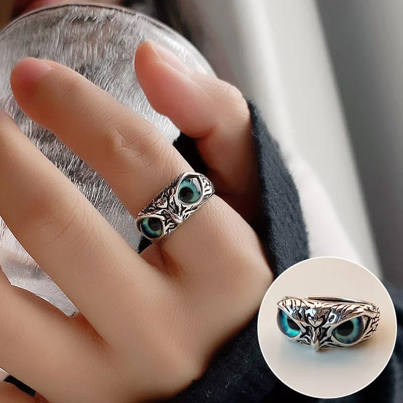 Owl-eye ring