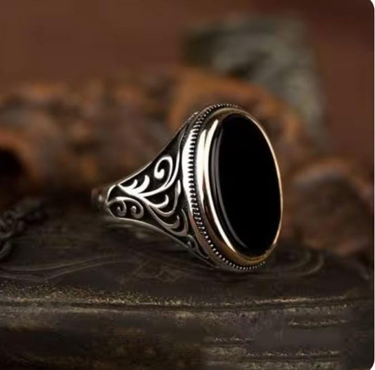 Black stone ring