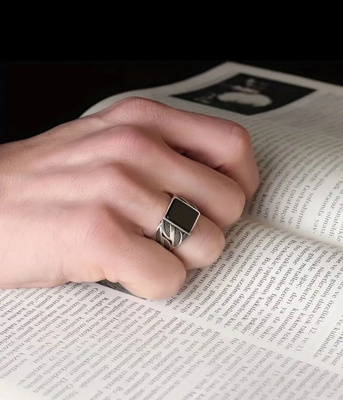 Minimalist stone ring