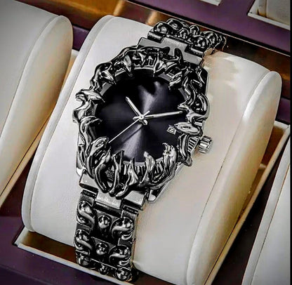 Frozen claw watch